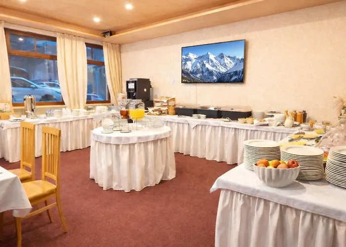Hotel & Restaurant Batzenhaeusl 4*
