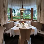 Отель & Restaurant Batzenhaeusl Инсбрук