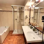 & Restaurant Batzenhaeusl 4*