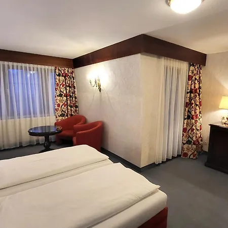 Hotel-restaurant Batzenhaeusl 4* Innsbruck