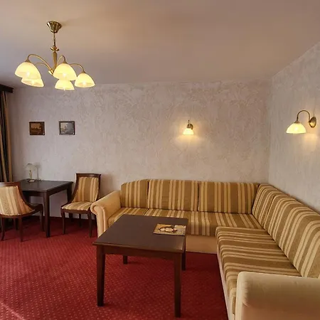 Hotel-restaurant Batzenhaeusl 4*