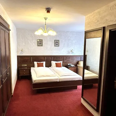 Hotel-restaurant Batzenhaeusl Hotel Innsbruck