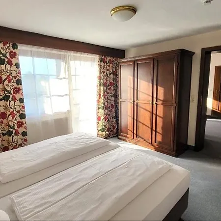 Hotel-restaurant Batzenhaeusl Innsbruck