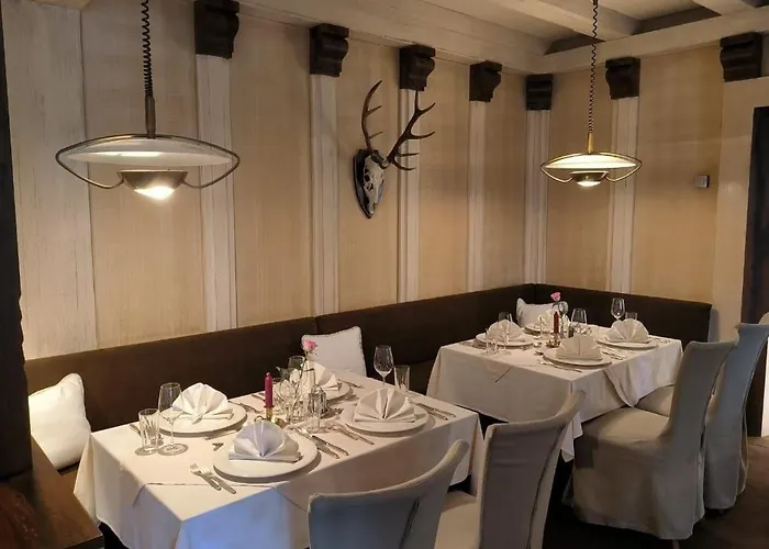 & Restaurant Batzenhaeusl 4* İnnsbruck