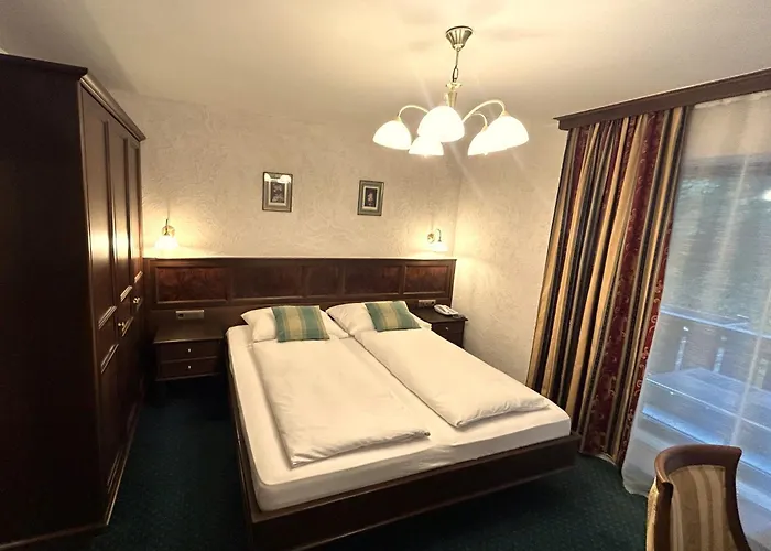 Otel & Restaurant Batzenhaeusl