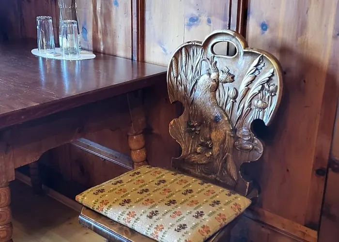 & Restaurant Batzenhaeusl Otel İnnsbruck