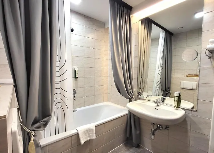 Hotel & Restaurant Batzenhaeusl Innsbruck