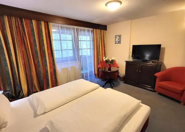 & Restaurant Batzenhaeusl İnnsbruck